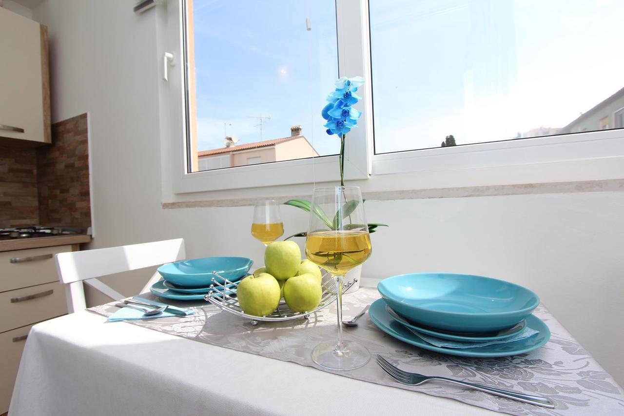 Ferienwohnung Studio Orhidea Blu Rovinj Exterior foto